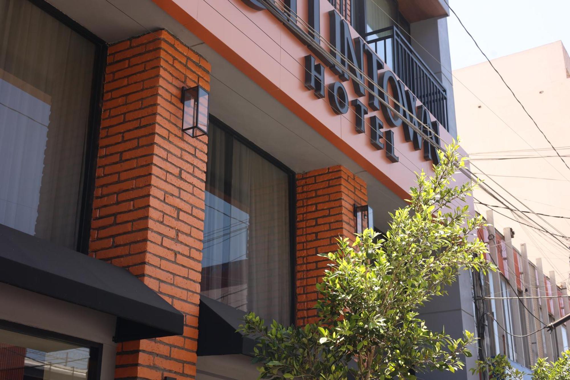 Hotel Wellintown Тихуана Экстерьер фото