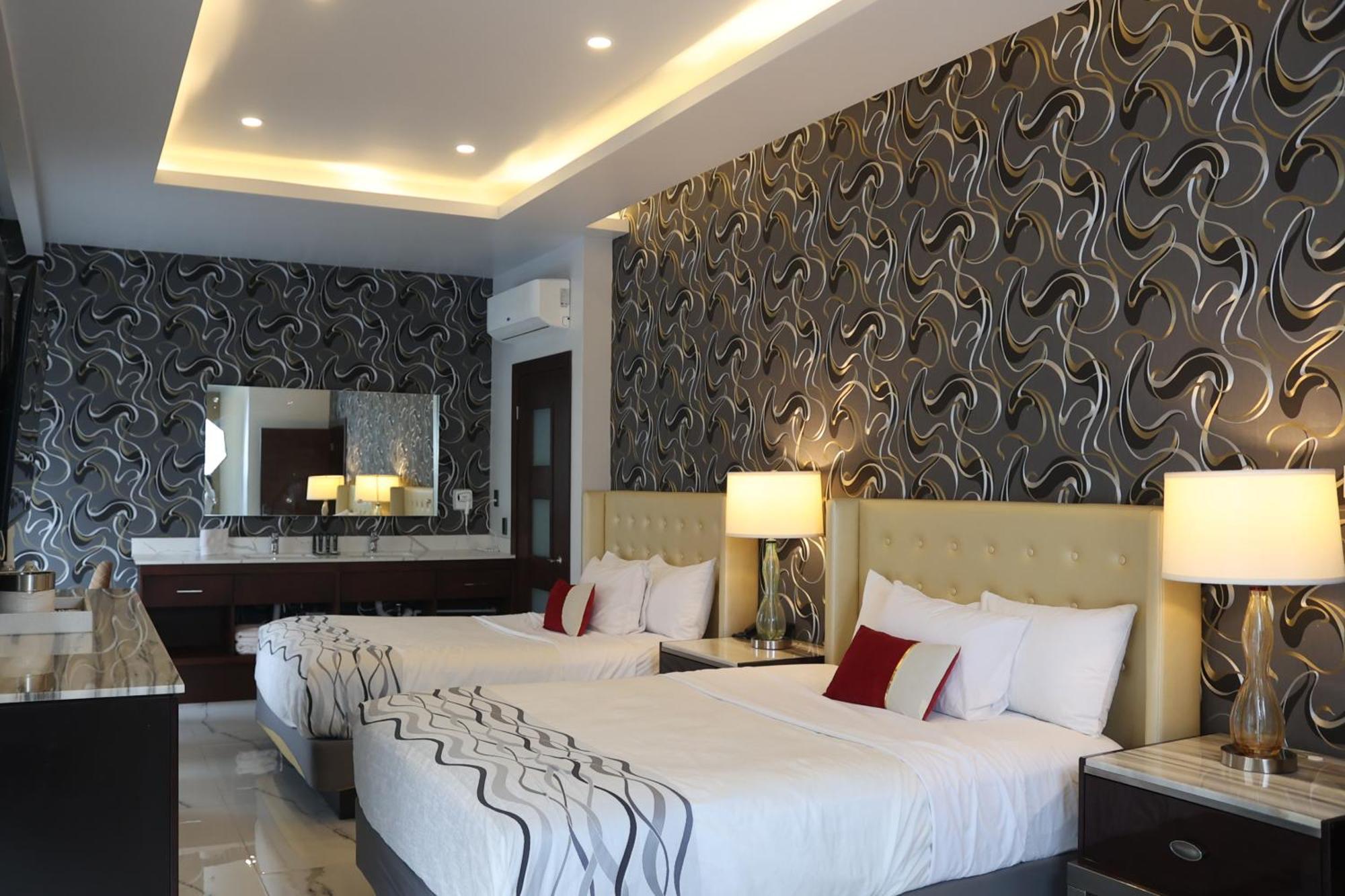 Hotel Wellintown Тихуана Экстерьер фото